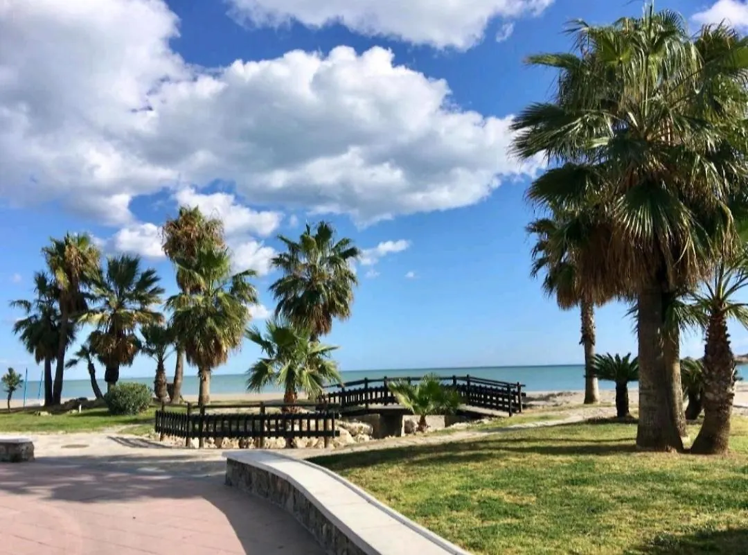 The2G Beach Apartment Торремолинос